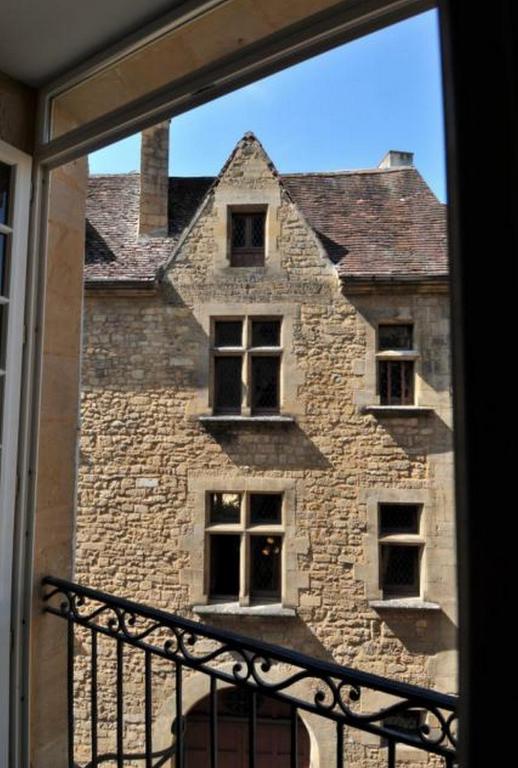 In Sarlat Luxury Rentals, Medieval Center - Maison Fénelon Chambre photo