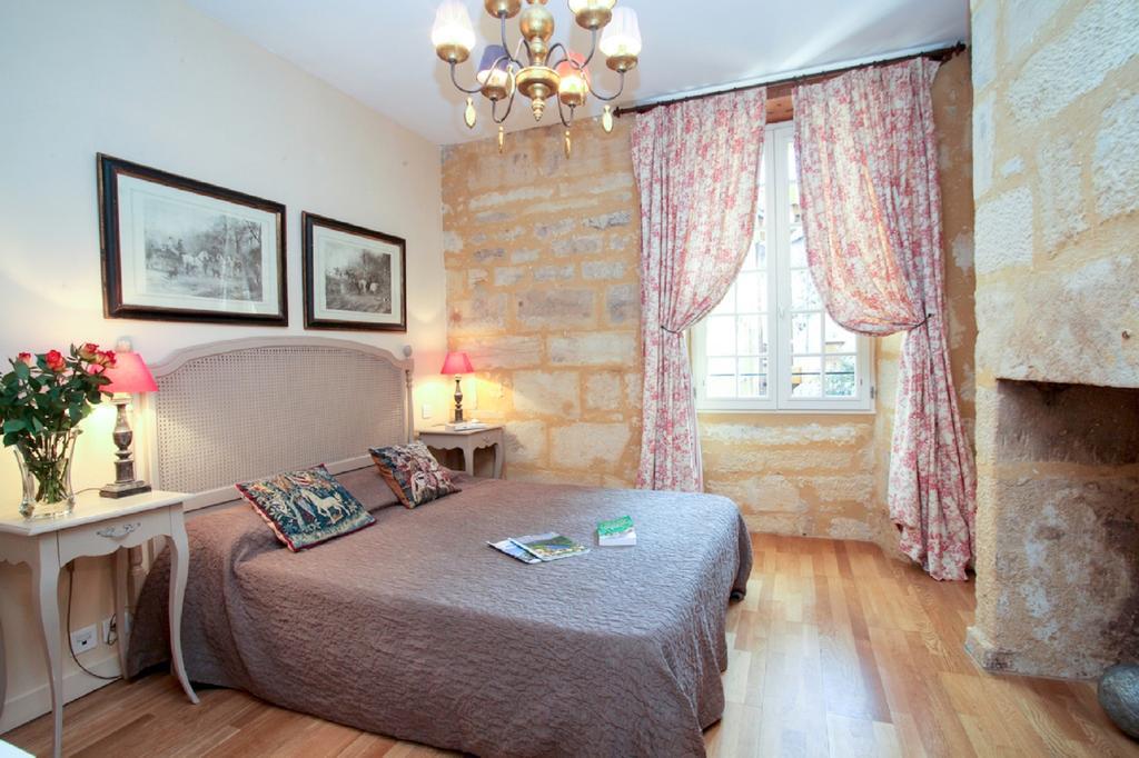 In Sarlat Luxury Rentals, Medieval Center - Maison Fénelon Extérieur photo